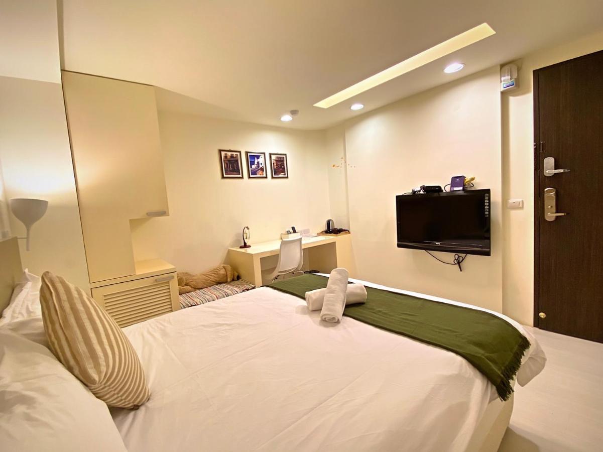Ferienwohnung 寵愛逢甲 Taichung Exterior foto