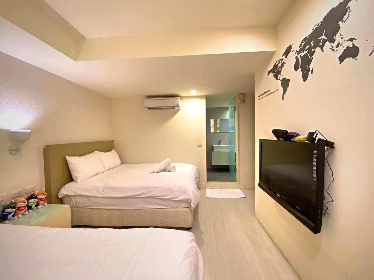 Ferienwohnung 寵愛逢甲 Taichung Exterior foto
