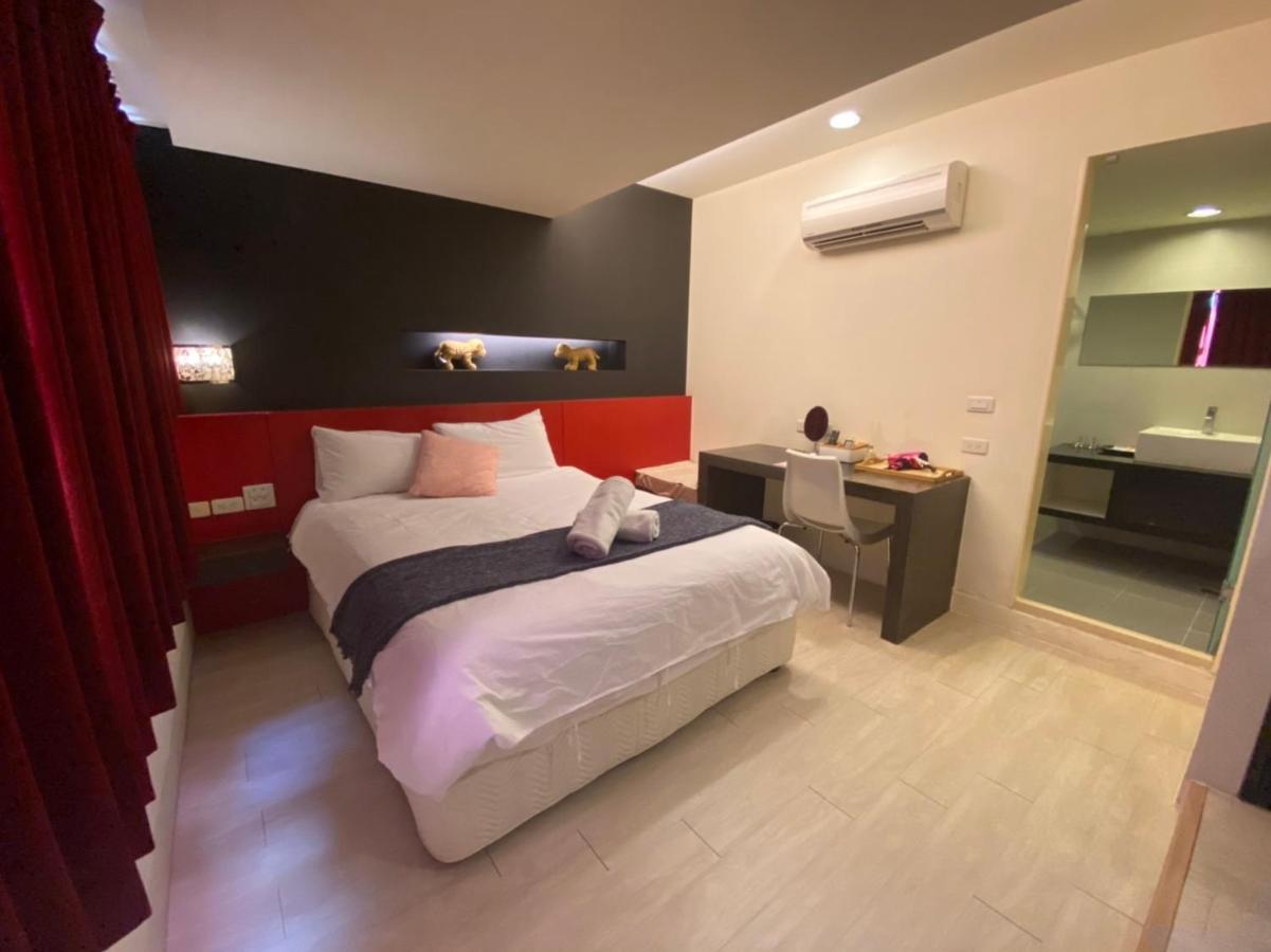 Ferienwohnung 寵愛逢甲 Taichung Exterior foto