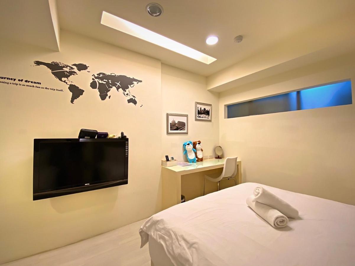 Ferienwohnung 寵愛逢甲 Taichung Exterior foto
